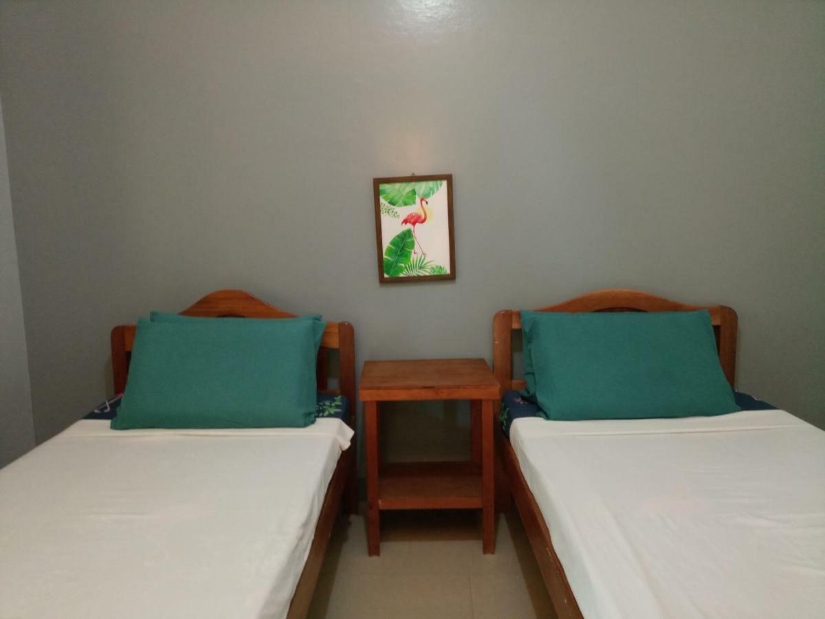 פורטו פרינססה Green Park Tourist Inn מראה חיצוני תמונה