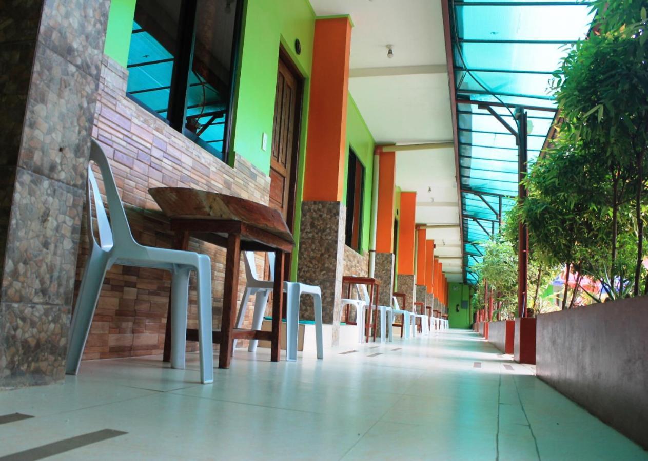 פורטו פרינססה Green Park Tourist Inn מראה חיצוני תמונה